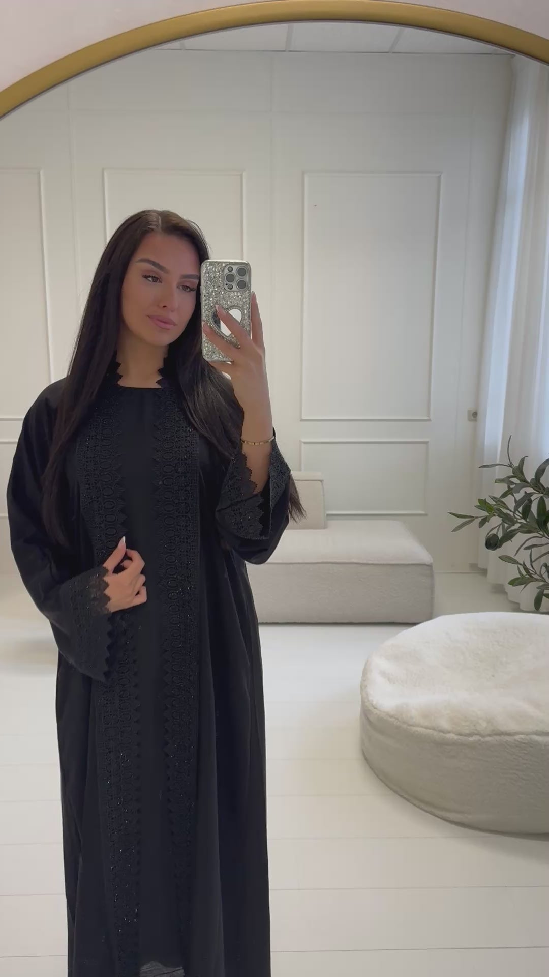 Qamarr Abaya - Noir Royale